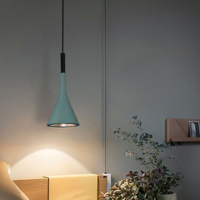 Suspension Luminaire Contemporain Nordique Conique en Fer avec 1 Lumière Pour Chevet 