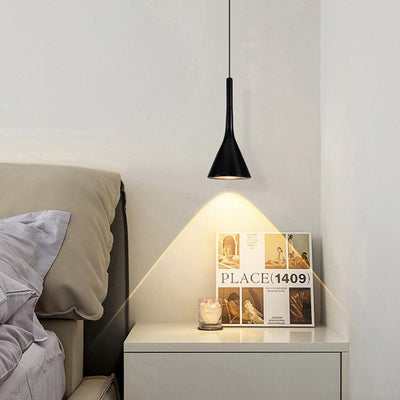 Suspension Luminaire Contemporain Nordique Conique en Fer avec 1 Lumière Pour Chevet 
