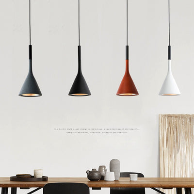 Suspension Luminaire Contemporain Nordique Conique en Fer avec 1 Lumière Pour Chevet 