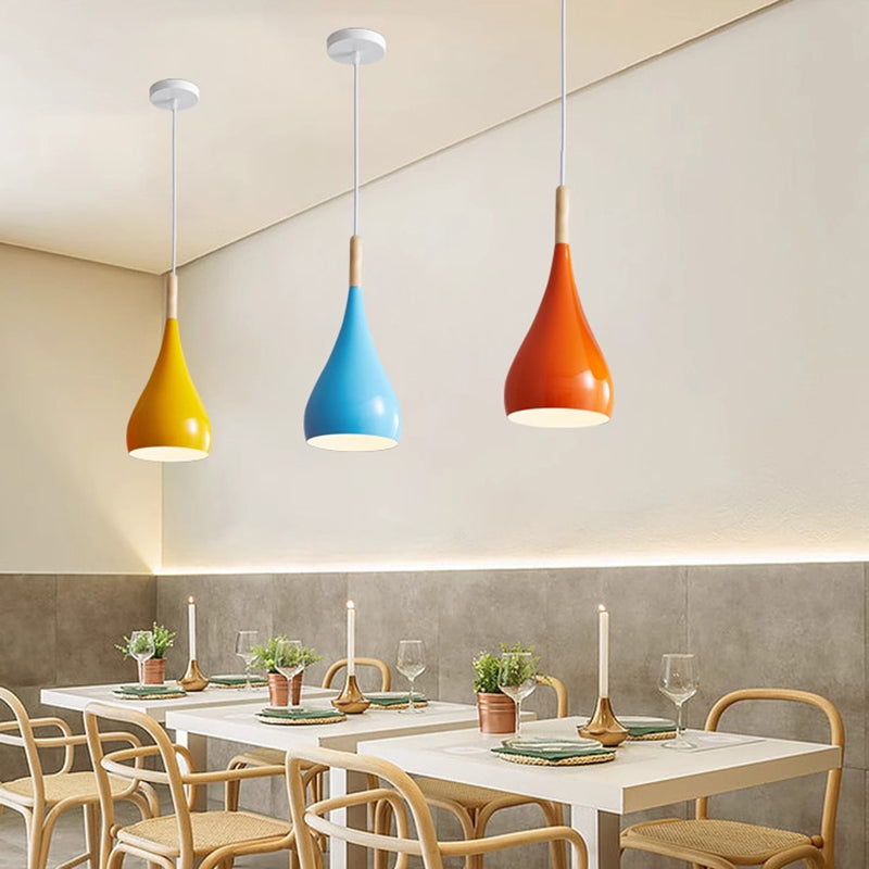 Zeitgenössische nordische Eisen-Holz-Aluminium-Kürbis-Wassertropfen 1-Licht-Pendelleuchte für das Esszimmer 