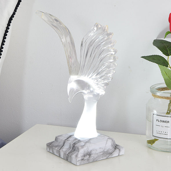 Zeitgenössische Kreative USB ABS Acryl Spannweite Adler Aroma LED Tischlampe Nachtlicht Für Nachttisch 