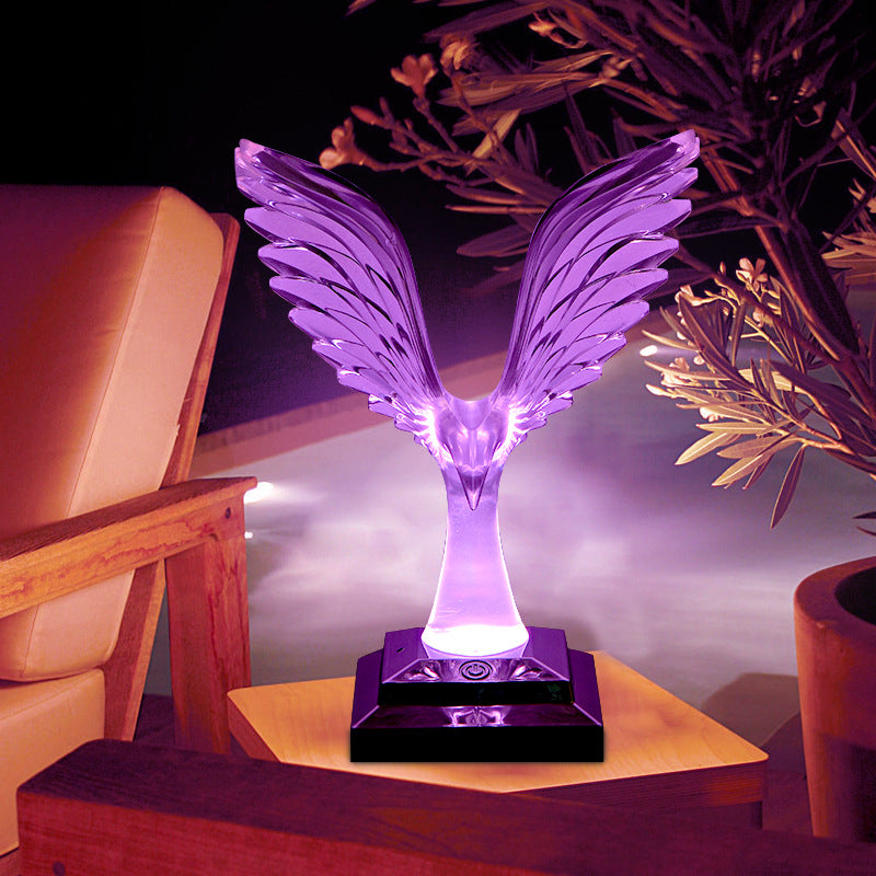 Zeitgenössische Kreative USB ABS Acryl Spannweite Adler Aroma LED Tischlampe Nachtlicht Für Nachttisch 