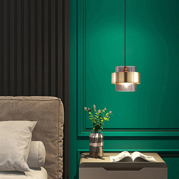 Cylindre en verre et fer scandinave contemporain, suspension à 1 lumière pour chevet 