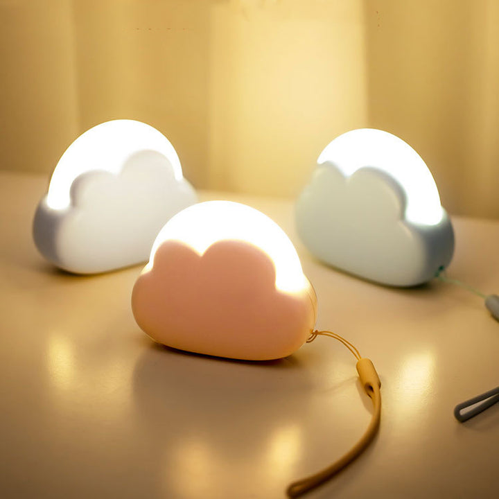 Zeitgenössische nordische wiederaufladbare ABS PP Wolken-LED-Kleine Tischlampe Nachtlicht für das Bett 