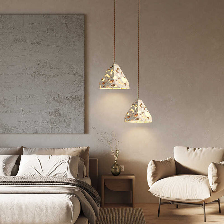 Zeitgenössisches nordisches Aluminium-Holz-Terrazzo-Transluzentes Kegelstumpfzylinder 1-Licht-Pendelleuchte für das Bett 