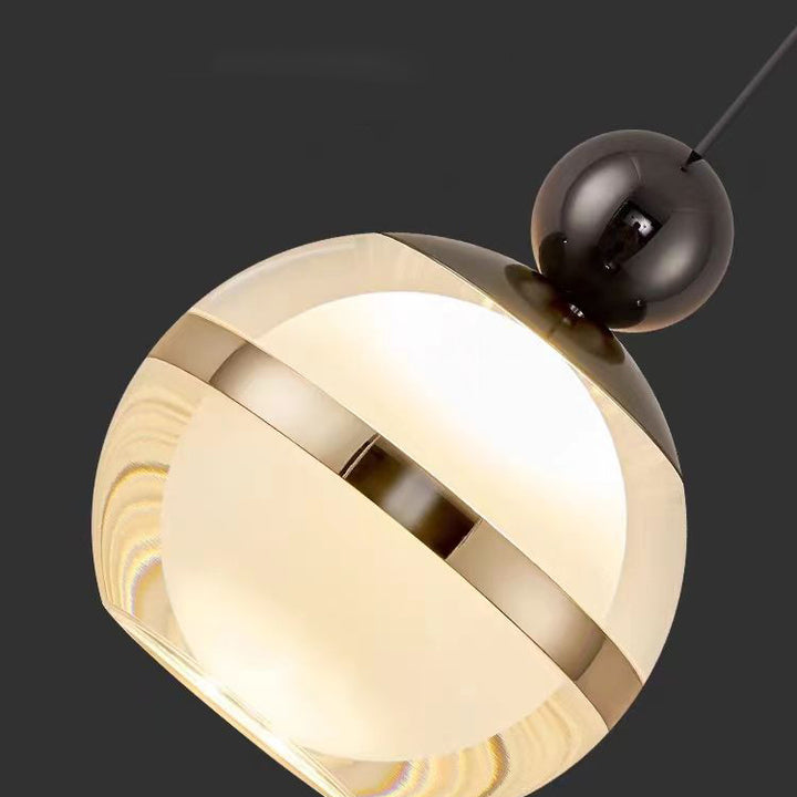 Zeitgenössische nordische Eisen-Aluminium-Acryl-Glaskugel hebbare LED-Pendelleuchte für das Bett 