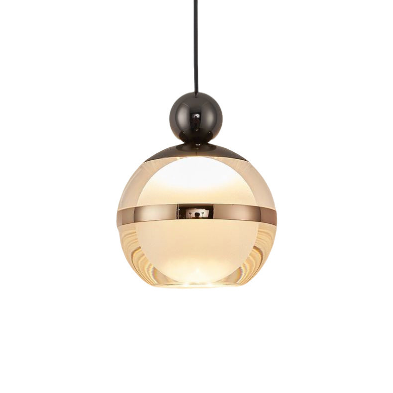 Zeitgenössische nordische Eisen-Aluminium-Acryl-Glaskugel hebbare LED-Pendelleuchte für das Bett 