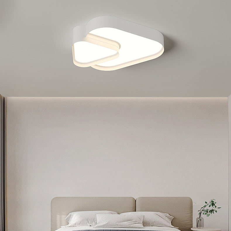 Plafonnier LED en acrylique triangulaire minimaliste moderne pour chambre à coucher 