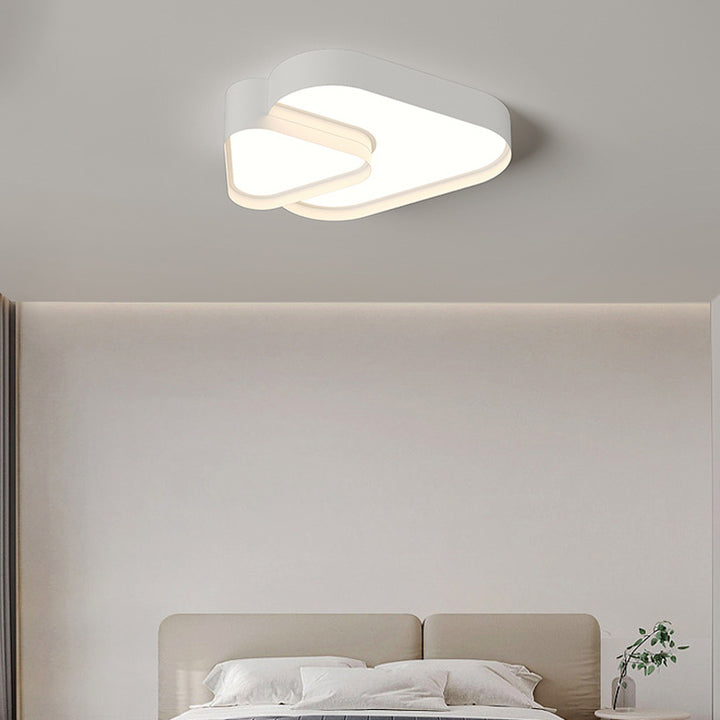 Plafonnier LED en acrylique triangulaire minimaliste moderne pour chambre à coucher 