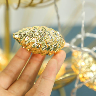 Guirlande lumineuse LED à piles USB créative contemporaine avec cônes de pin pour salle de divertissement 