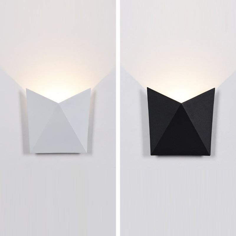 Applique murale LED en aluminium étanche à enveloppe de simplicité moderne pour patio extérieur 