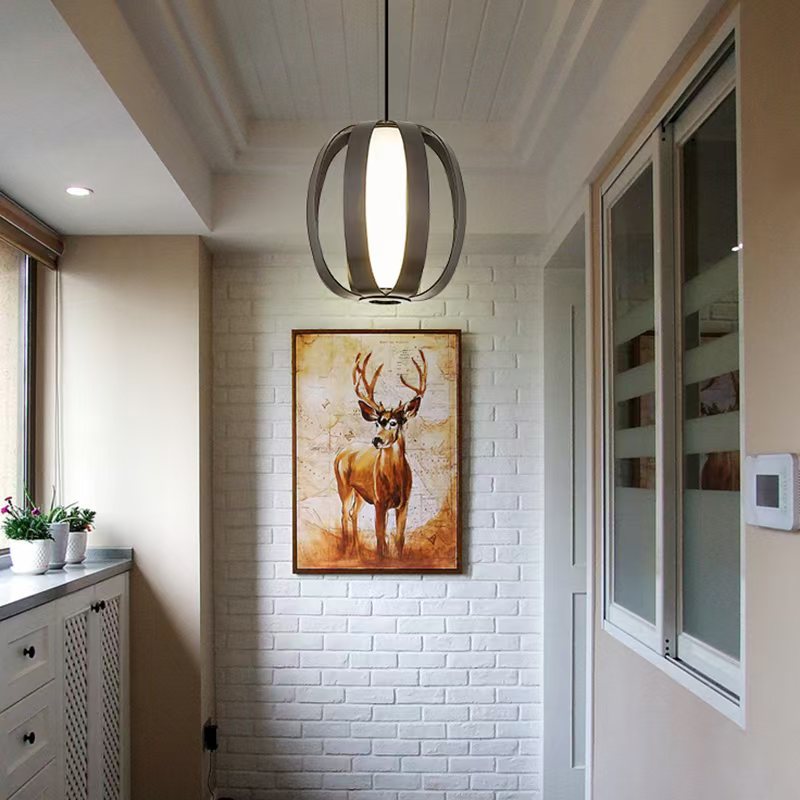 Zeitgenössische skandinavische Aluminium-Acryl-Kugellaterne LED Pendelleuchte für das Esszimmer 