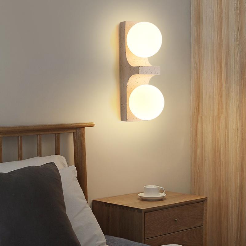 Applique murale rectangulaire à 2 lumières en travertin nordique contemporain avec boule en verre pour couloir 