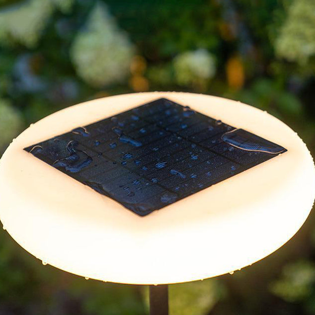 مصباح أرضي LED دائري من الألومنيوم PE قابل لإعادة الشحن بالطاقة الشمسية ومقاوم للماء للحديقة 