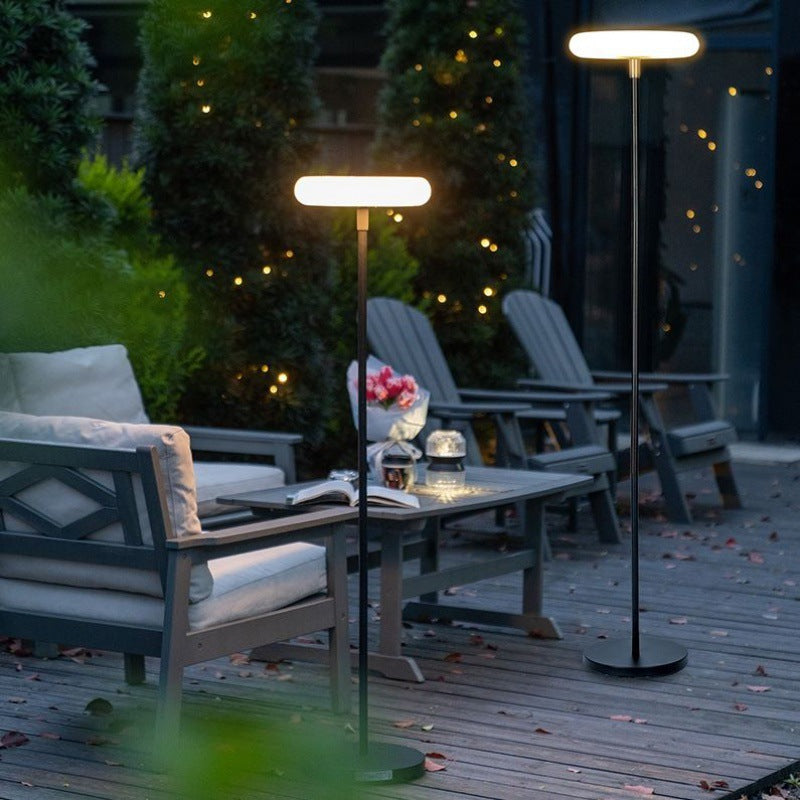 مصباح أرضي LED دائري من الألومنيوم PE قابل لإعادة الشحن بالطاقة الشمسية ومقاوم للماء للحديقة 