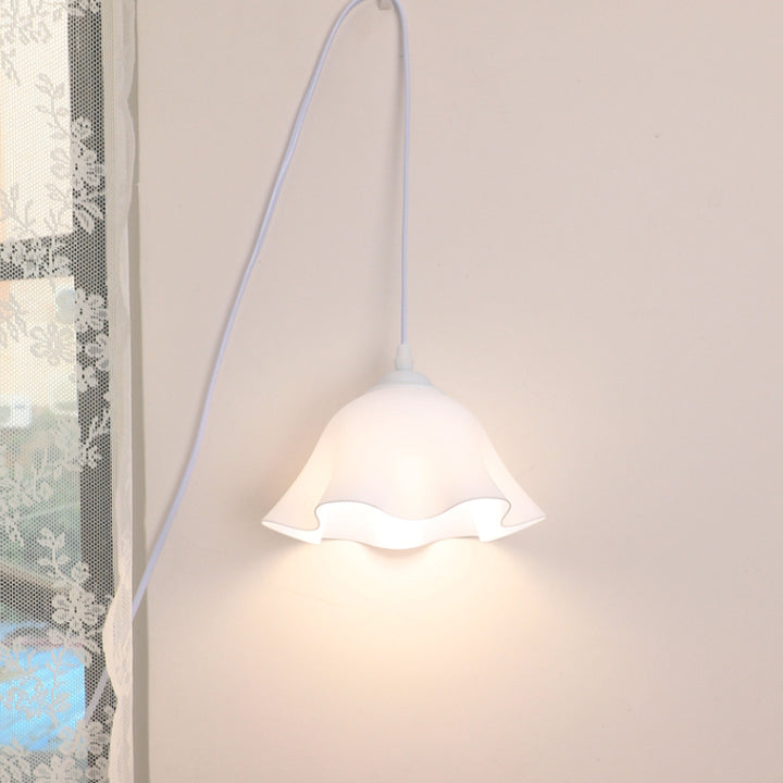 Traditionelle französische USB Floral Acryl Hängelampe 1-Licht Wandleuchte Nachttischlampe für das Schlafzimmer 
