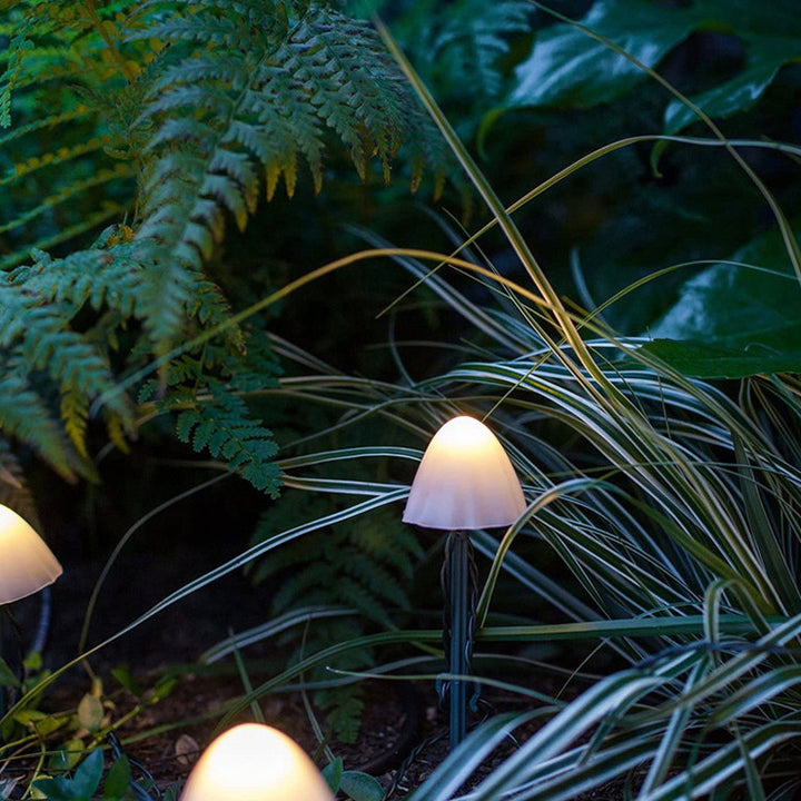 Contemporary Creative Solar Battery Waterproof PVC Mushroom LED Outdoor Light Landscape Lighting For Garden