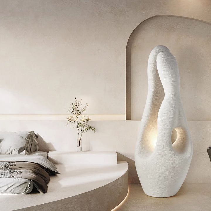 Lámpara de pie de 1 luz con estatua irregular de poliestireno creativo contemporáneo para sala de estar 