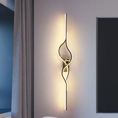 Zeitgenössische nordische Aluminium-Zink-Legierung Eisen-Silica-Streifen Hirschgitter LED-Wandleuchte für das Wohnzimmer 