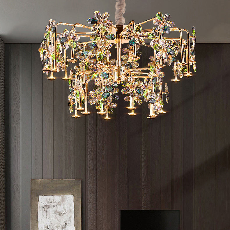 Moderne Luxus Kristall-Hardware Blütenblatt LED-Kronleuchter für das Wohnzimmer 