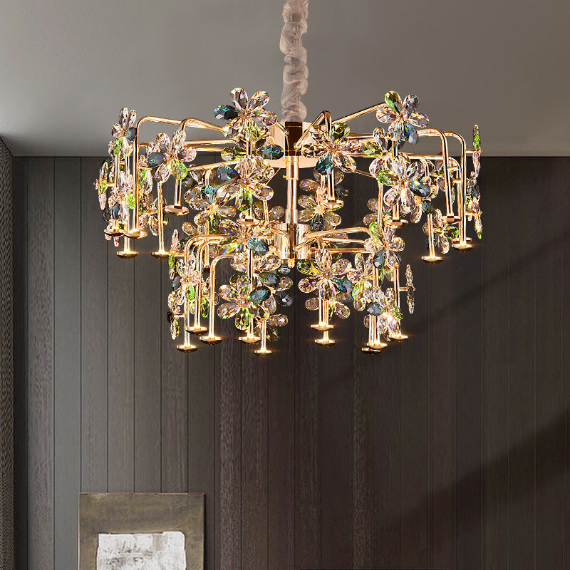 Moderne Luxus Kristall-Hardware Blütenblatt LED-Kronleuchter für das Wohnzimmer 