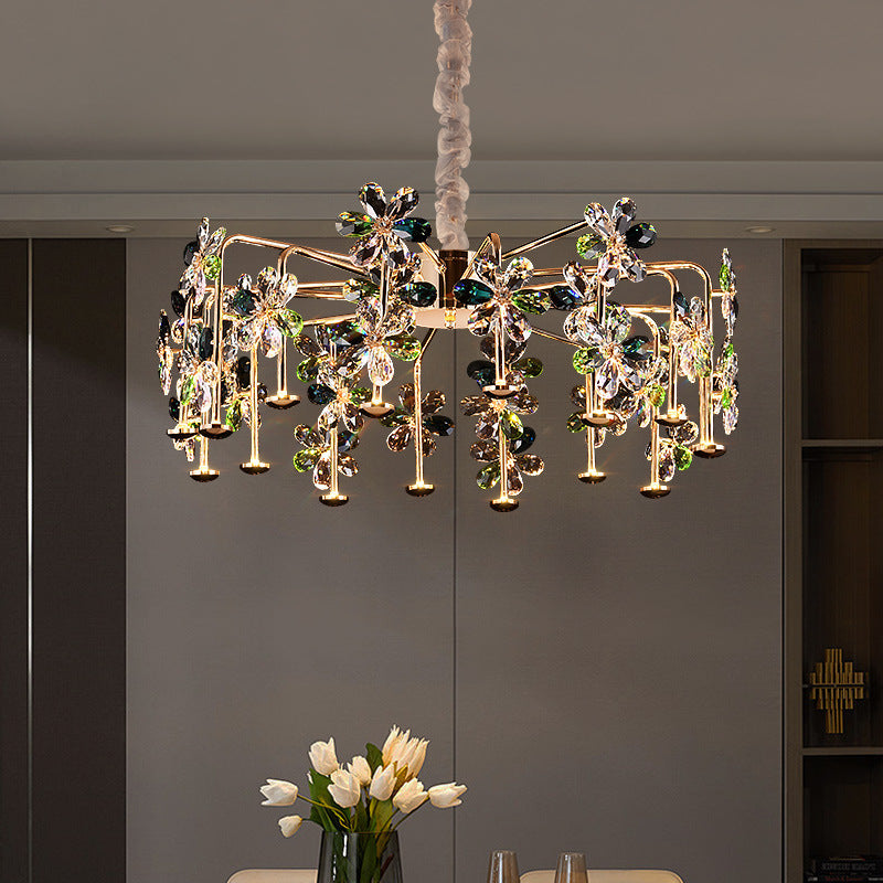 Moderne Luxus Kristall-Hardware Blütenblatt LED-Kronleuchter für das Wohnzimmer 
