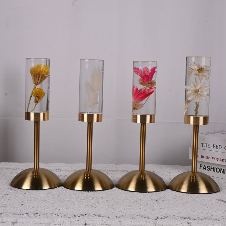 Zeitgenössische kreative USB-wiederaufladbare ewige Blume Gänseblümchen Löwenzylinder Eisen Acryl LED Tischlampe Nachtlicht für den Nachttisch 