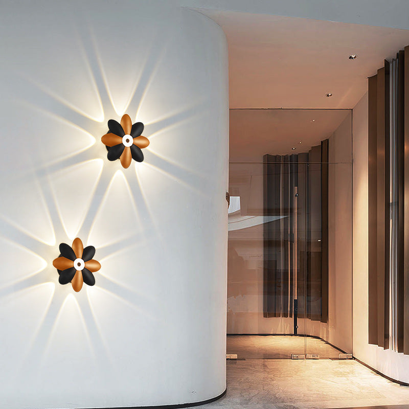 Aplique de pared LED de flor de acrílico de aluminio impermeable contemporáneo escandinavo para patio exterior 