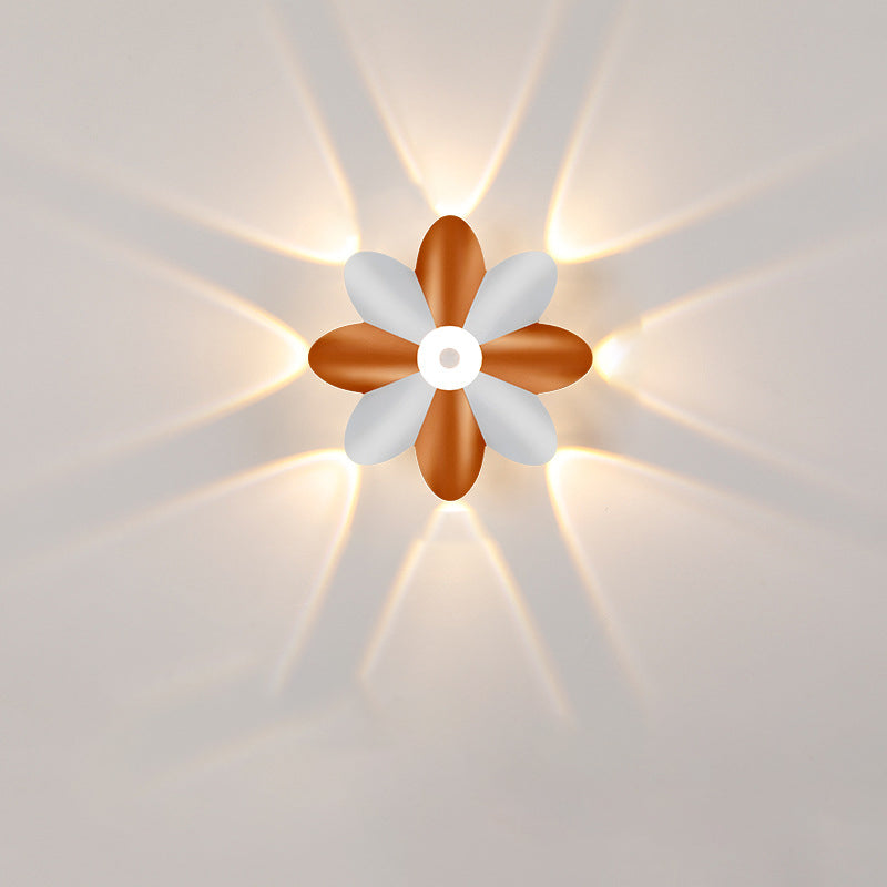 Aplique de pared LED de flor de acrílico de aluminio impermeable contemporáneo escandinavo para patio exterior 