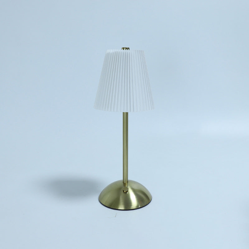 Lámpara de mesa LED cilíndrica con pliegues de tela recargable escandinava contemporánea para mesita de noche 