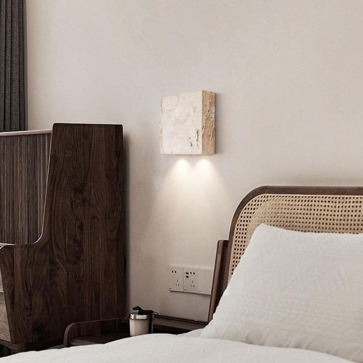 Traditionelle japanische Travertin-Quadrat-Spotlight 2-Licht-Wandleuchte für das Bett 