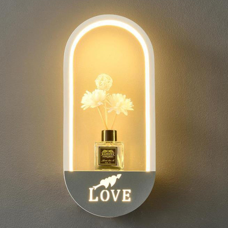 Zeitgenössische nordische Eisen-PVC-elliptische Parfüm-Schwan-LED-Wandleuchte für das Bett 