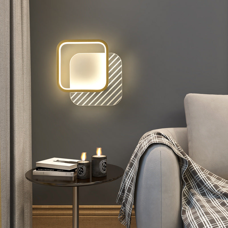 Applique murale LED carrée ronde à rayures en fer acrylique PVC de simplicité moderne pour chevet 