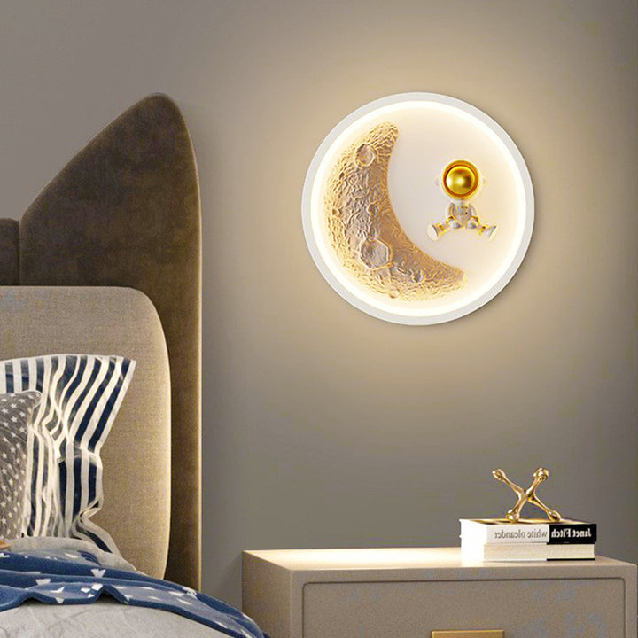 Lampe murale LED contemporaine nordique en fer acrylique résine pour enfants avec astronaute lune nuage rond cœur pour chevet 