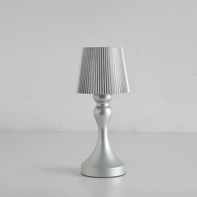 Lámpara de mesa LED contemporánea retro recargable de hierro ABS con columna a rayas luz nocturna para mesita de noche 