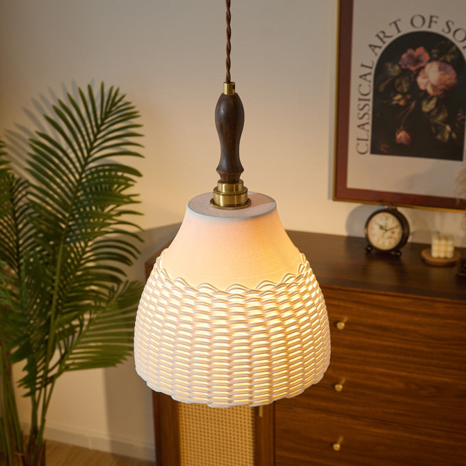 Traditionelle japanische Keramik Messing Walnuss Zylinder Kegelförmige Textur 1-Licht Pendelleuchte für das Esszimmer 