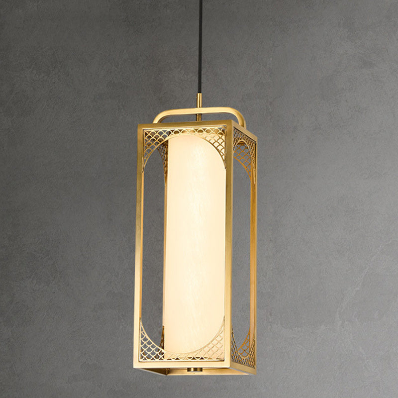 Lampe suspendue LED en forme de cylindre en verre de cuivre chinois traditionnel avec nuage de bon augure sculpté pour chevet 