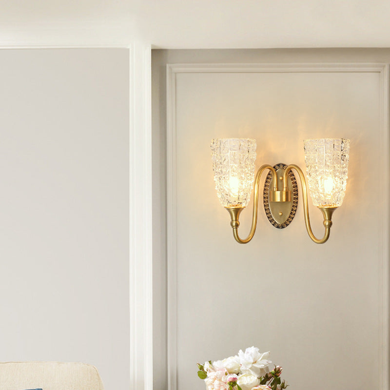 Traditionelle Luxus Messing Glas Geschnitzte Zylinder Eiskristallstruktur 1/2 Licht Wandleuchte für das Bett 