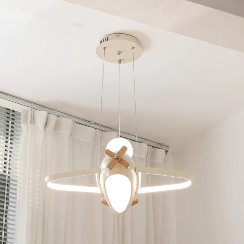 ثريات LED أكريليك زجاج معدني راتنج للطائرات للأطفال المبدعين المعاصرين لغرفة النوم 