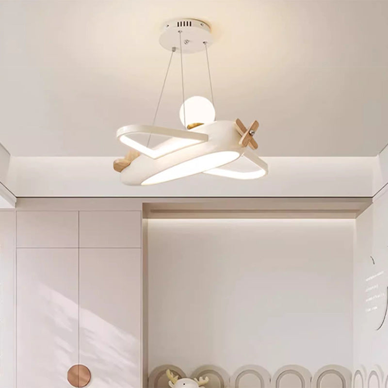 ثريات LED أكريليك زجاج معدني راتنج للطائرات للأطفال المبدعين المعاصرين لغرفة النوم 