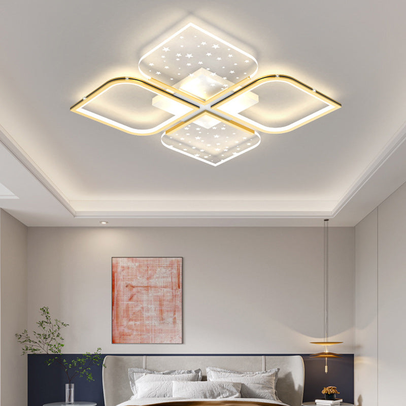 Plafonnier semi-encastré à LED en aluminium nordique contemporain, trèfle à quatre feuilles en acrylique et étoile étoilée pour chambre 