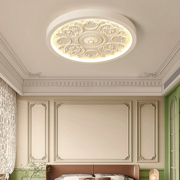 Plafonnier LED rond en résine traditionnelle française en fer acrylique avec fleur gravée pour chambre 