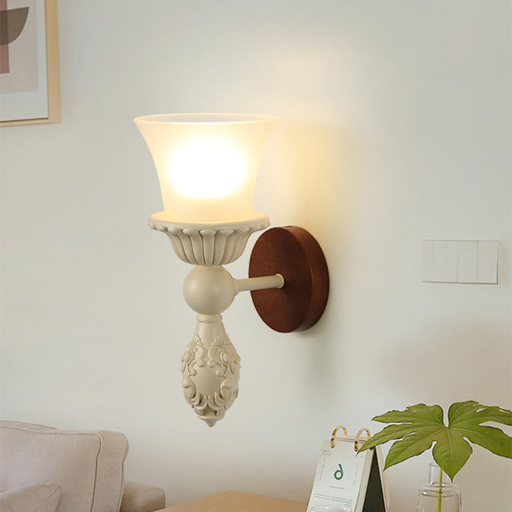 Lámpara de Aplique de Pared de 1 Luz con Campana de Vela de Vidrio y Madera de Resina Tradicional Francesa para Mesita de Noche 