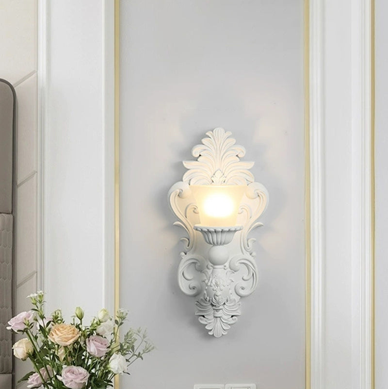Traditional French Resin Hardware Glass Candlestick Shell Carved 1-Light Wall Sconce Lamp For Bedside