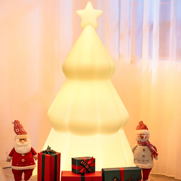Contemporary Creative Solar Rechargeable Waterproof PE Christmas Tree Decoration LED Standing Floor Lamp Outdoor Light For Outdoor Patio