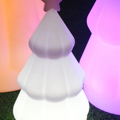 Contemporary Creative Solar Rechargeable Waterproof PE Christmas Tree Decoration LED Standing Floor Lamp Outdoor Light For Outdoor Patio