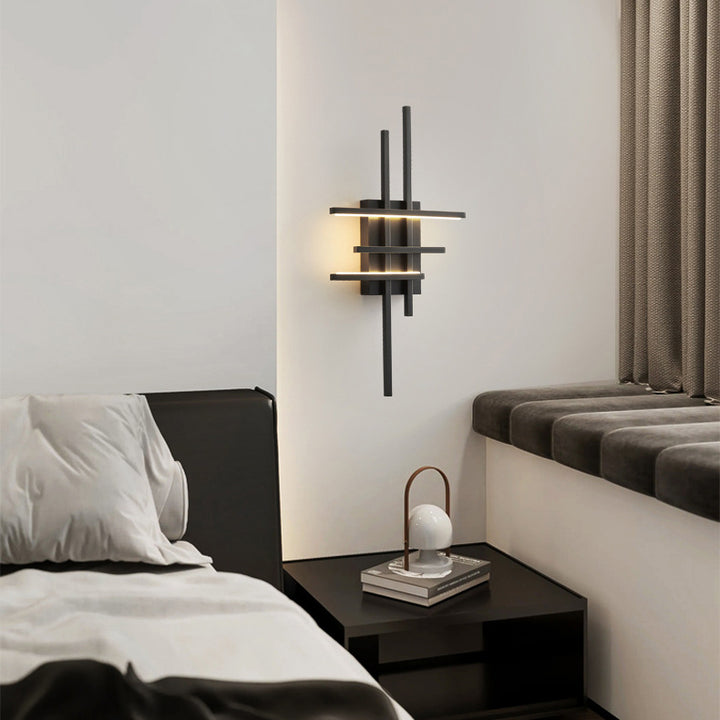 Applique murale LED géométrique en cuivre moderne de style mi-siècle avec crochet tordu pour chevet 