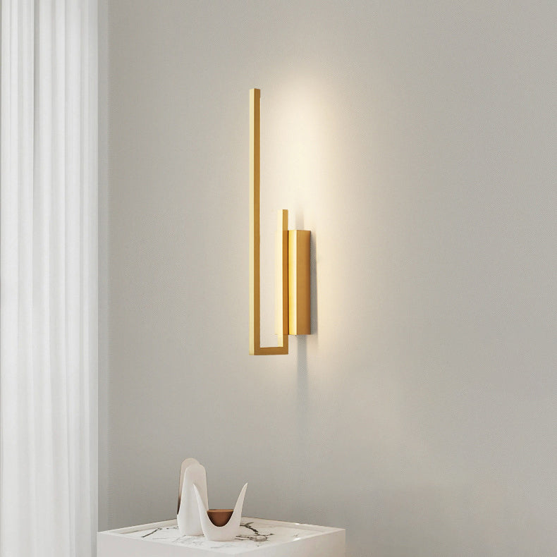 Moderne Mid-Century-Kupferlinie Gebogener Haken Geometrische LED-Wandleuchte Für das Bett 
