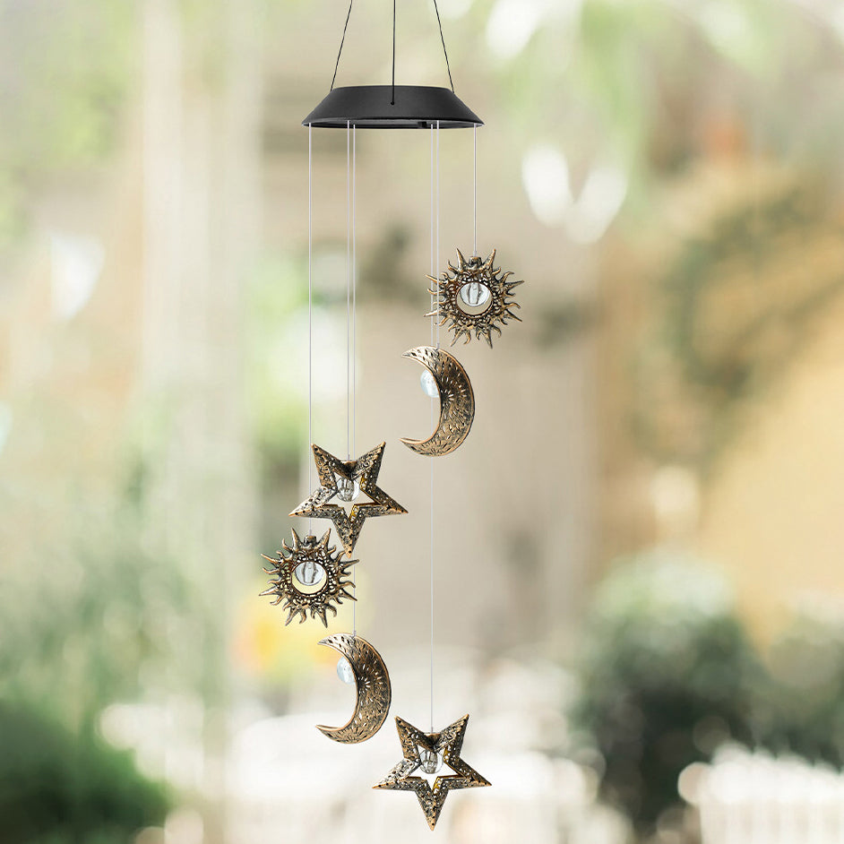 Décoration Contemporaine Bohème Solaire Imperméable ABS Métal Lune Soleil Étoile Carillon Éolien Suspendu LED Lumière Extérieure Éclairage Paysager Pour Patio Extérieur 