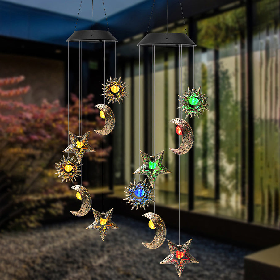 Décoration Contemporaine Bohème Solaire Imperméable ABS Métal Lune Soleil Étoile Carillon Éolien Suspendu LED Lumière Extérieure Éclairage Paysager Pour Patio Extérieur 